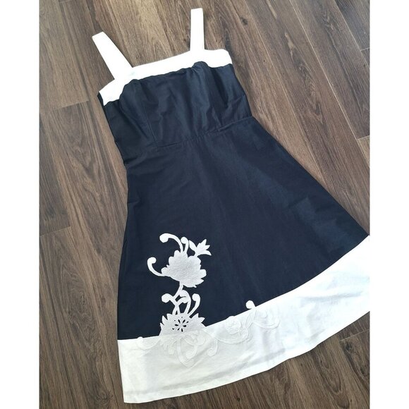 💙 R&K Embroidered Adjustable Wide Straps Smocked Back Midi Cotton Size 16 Dress - Picture 4 of 10